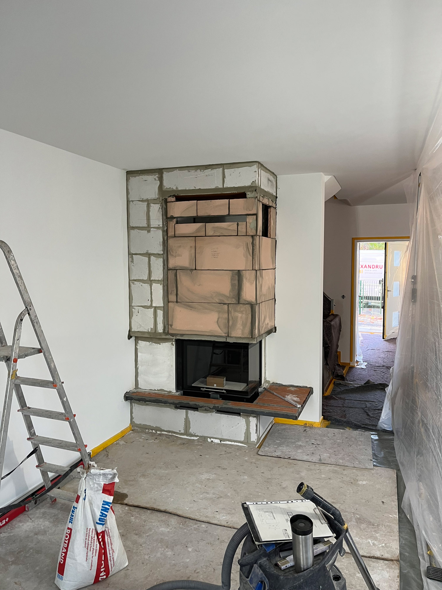 eckkamin-muenchen-hadern-dobi-kambinau-umsetzung